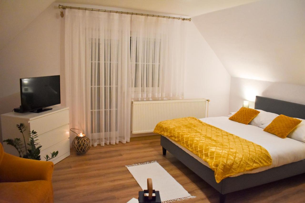 Privat Harencar Apartment Stará Lesná Exterior foto