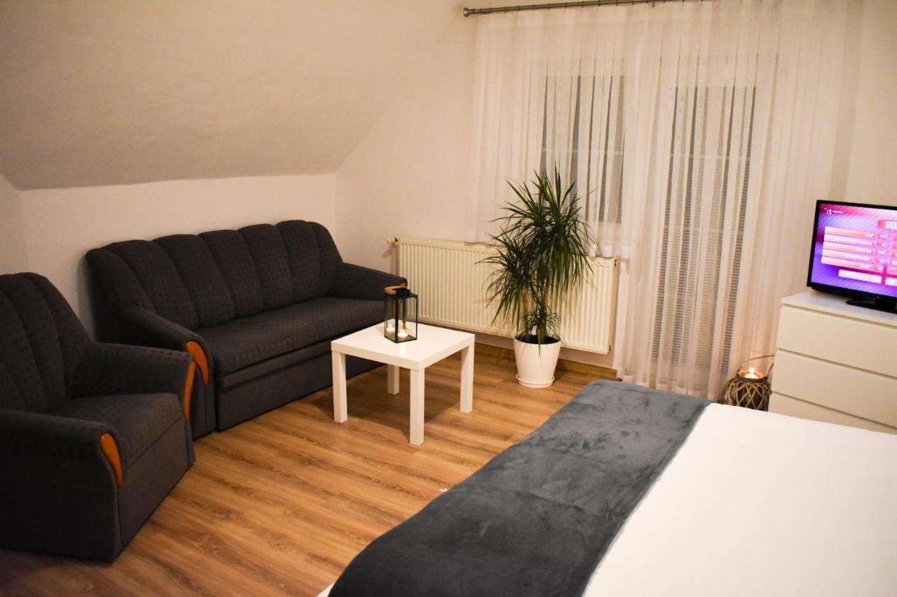 Privat Harencar Apartment Stará Lesná Exterior foto